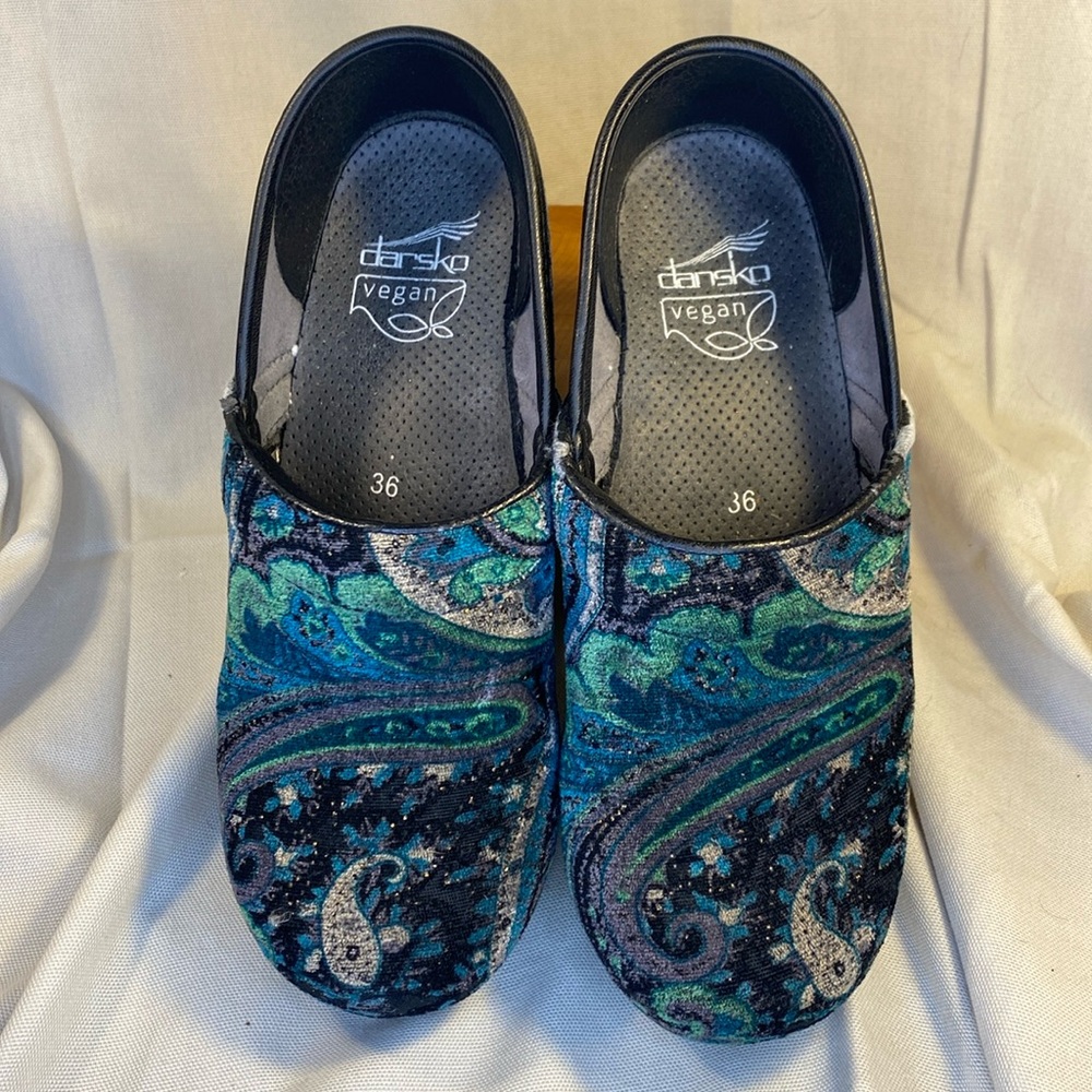 DANSKO Vegan (3)
